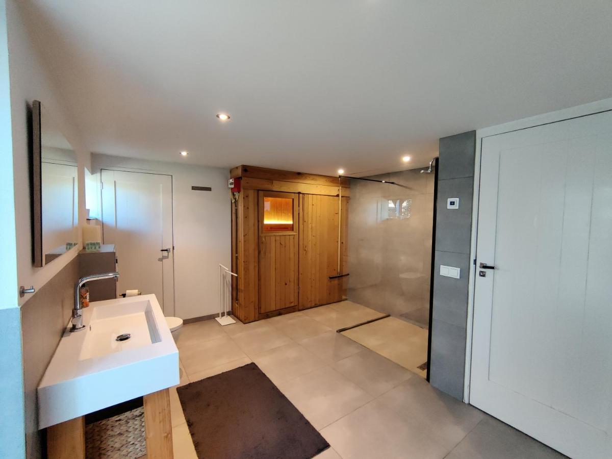 Luxe Vakantiehuis Met Sauna De Barn Bergen Luaran gambar