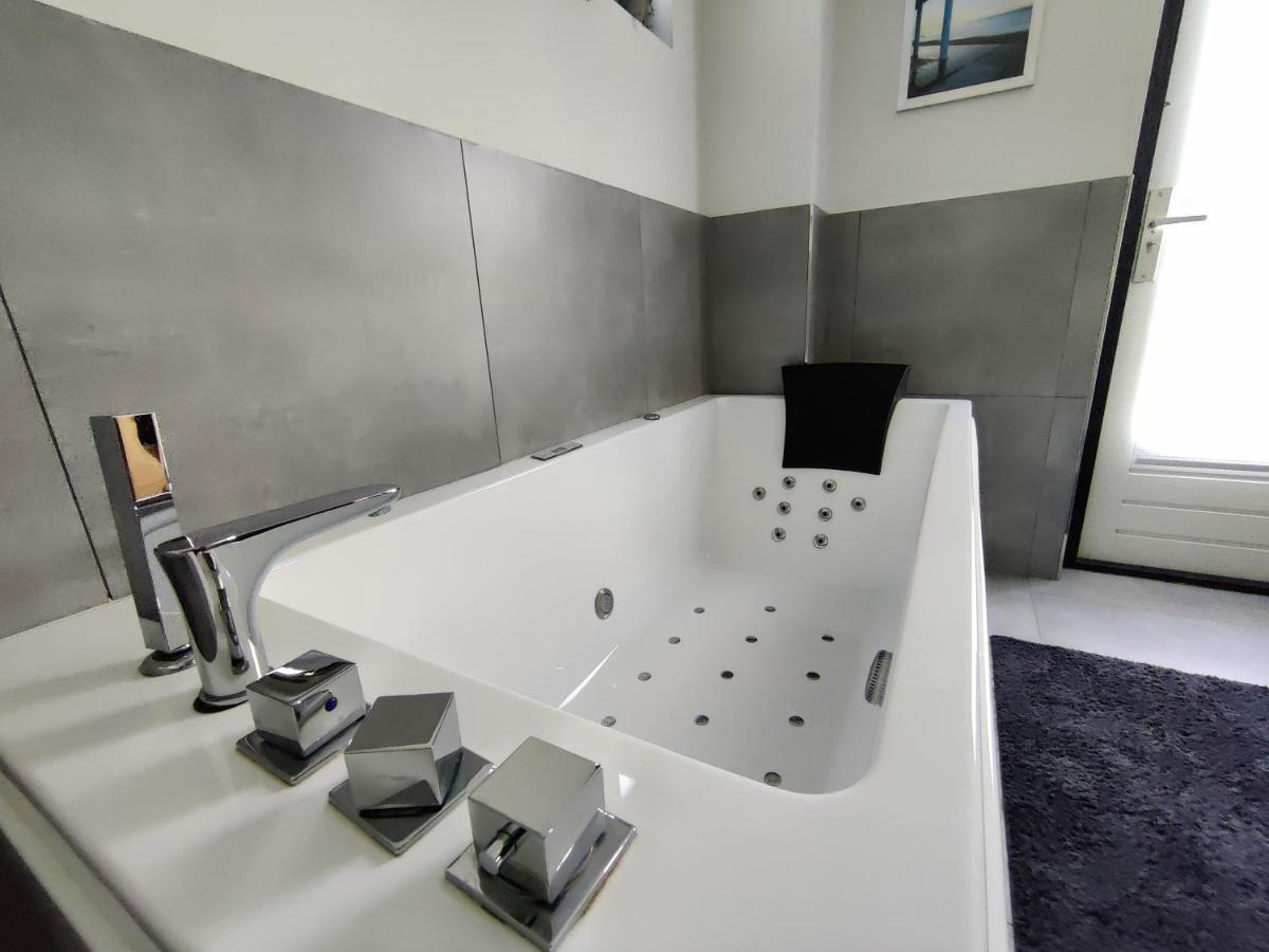 Luxe Vakantiehuis Met Sauna De Barn Bergen Luaran gambar
